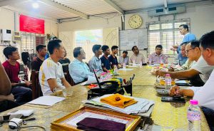 ဒေသတွင်း SIP ဖြစ်မြောက်ရေးကော်မတီအဖွဲ့ သည် ဒဂုံမြို့သစ်(တောင်ပိုင်း)ရှိ ရွာသာကြီး(အသေးစား)စက်မှုဇုန်မှ လုပ်ငန်းရှင်များနှင့် တွေ့ဆုံ၍ ရှင်းလင်းဆွေးနွေးခြင်းနှင့် Survey ကောက်ယူခြင်း